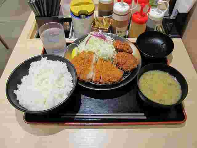 松乃家のロースかつ&ヒレかつ定食