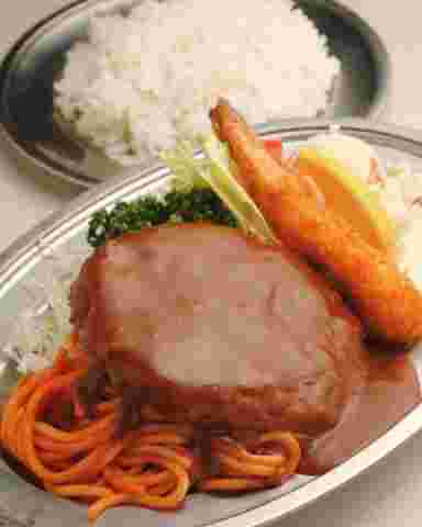 洋食の老舗センターグリルのランチ