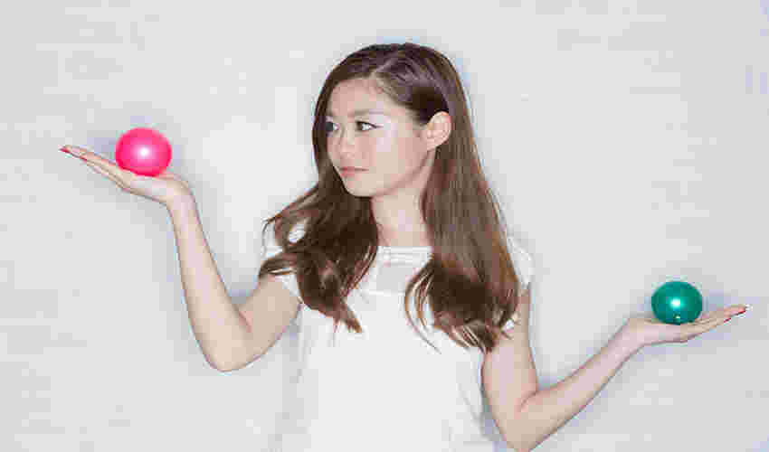 選んでる女性