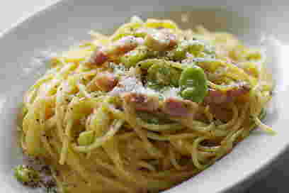 ペペロンチーノのパスタの画像
