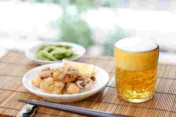 ビールとおつまみのイメージ