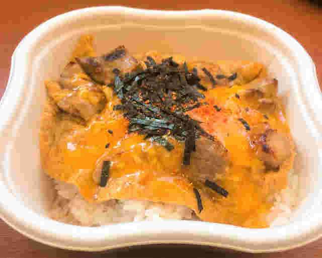 セブンイレブンの親子丼の模様