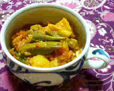 オクラの野菜カレー