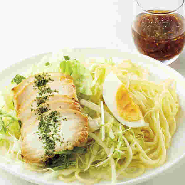 グリルチキンのパスタサラダの画像