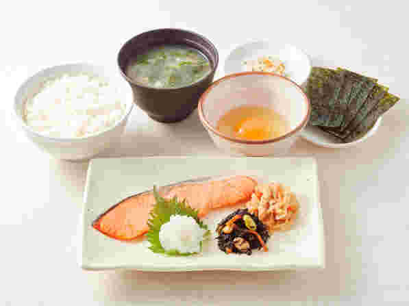 焼鮭朝食