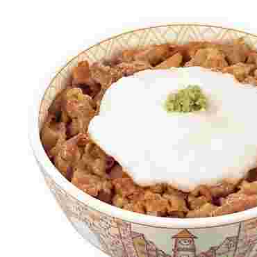 わさび山かけ牛丼