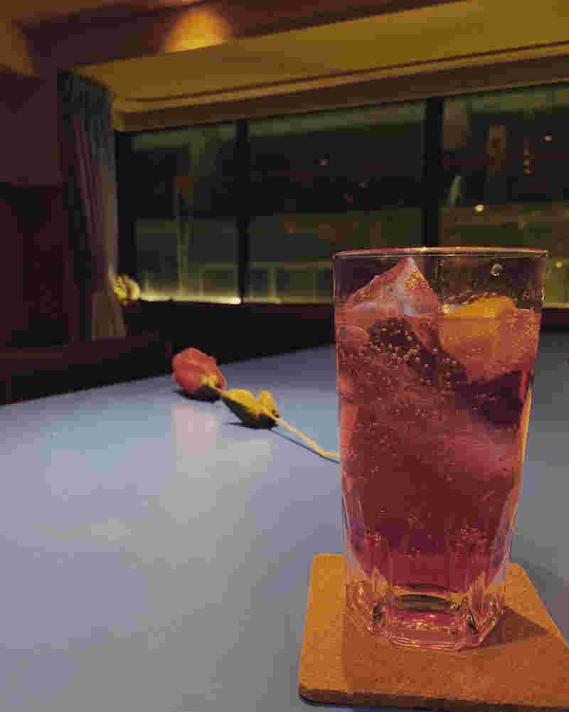 ノンアルコールカクテルのグレナデントニック