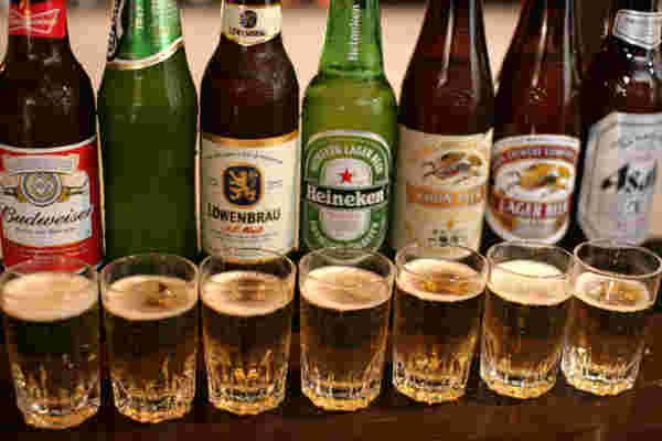 さまざまなビールで作ったシャンディガフ