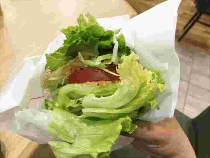 モスバーガーの菜摘