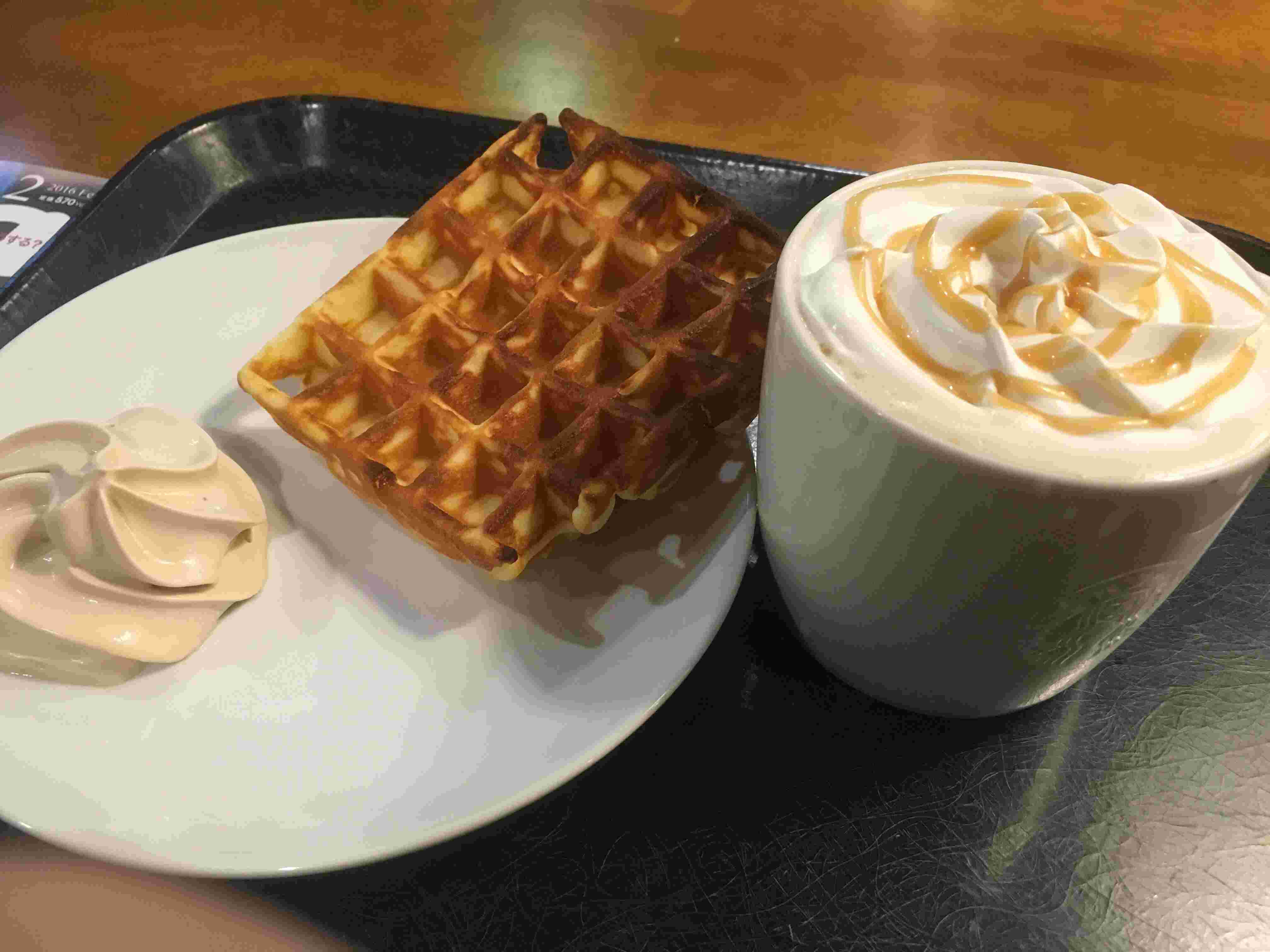 ワッフルとキャラメルスチーマー