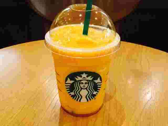 マンゴーパッションティーフラペチーノ