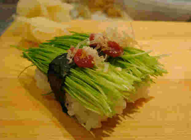 芽ネギ寿司