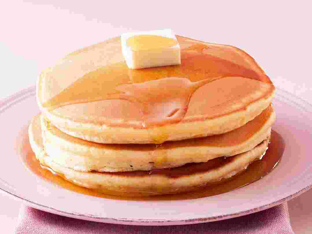 3段のホットケーキ