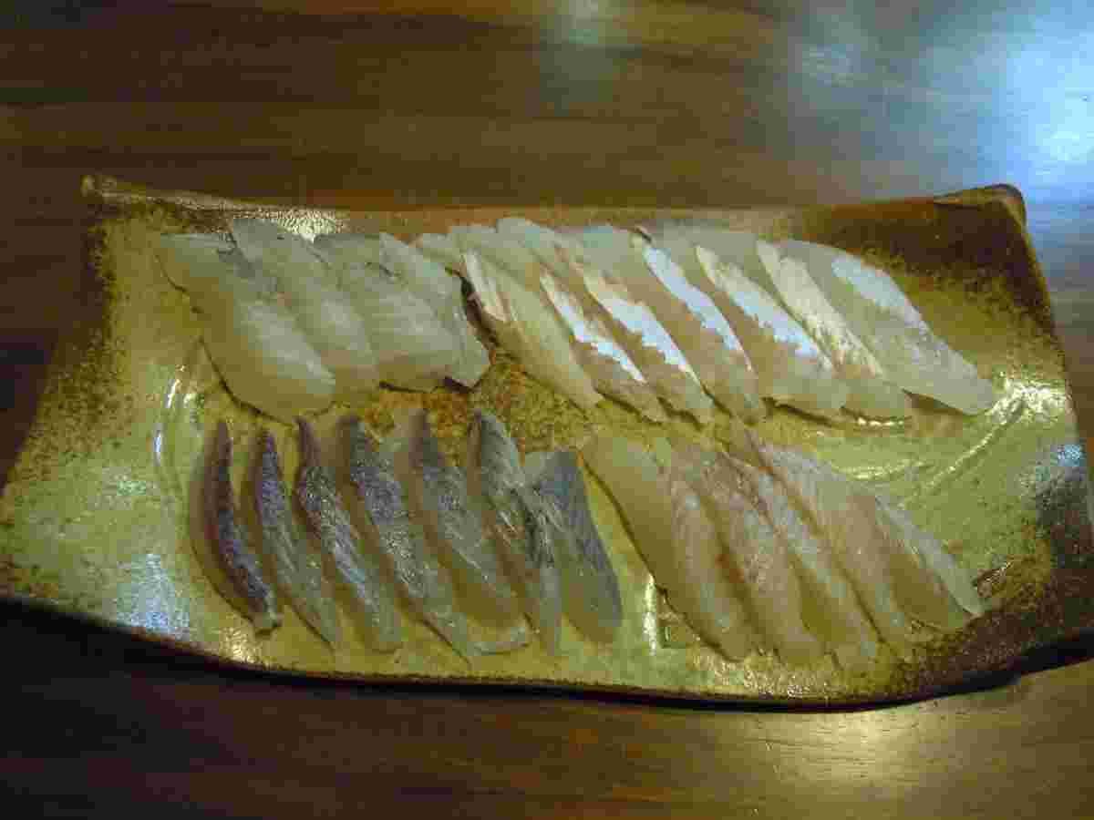 さごしなどの刺し身