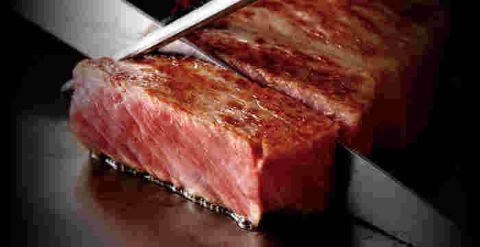 霜降り肉の神戸ビーフ