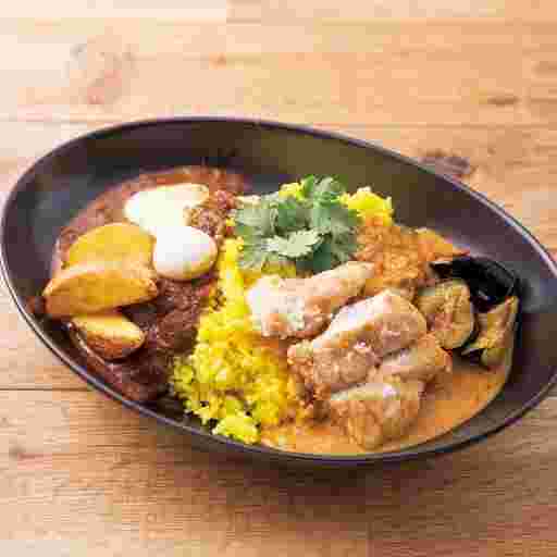 おいしそうなカレーの画像