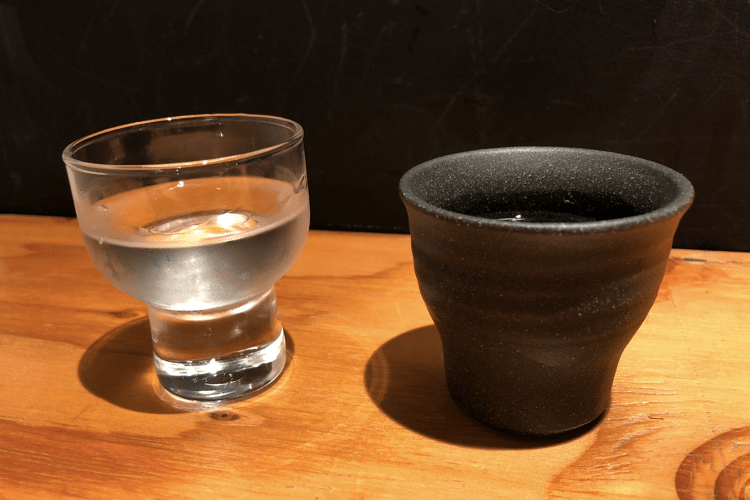 日本酒の冷やと燗