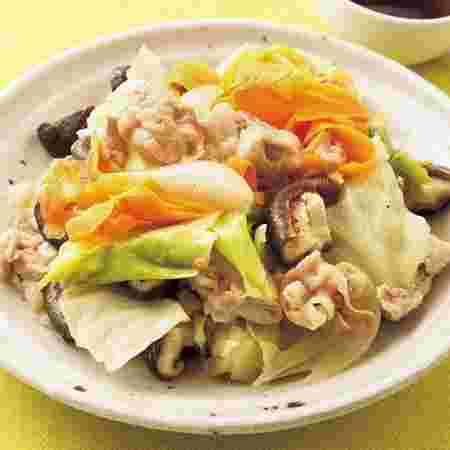 豚肉とたっぷり野菜のフライパン蒸し
