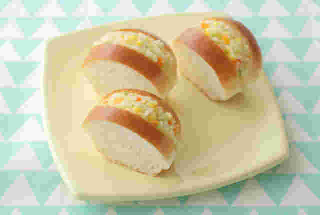 ロールパンで作ったポテトサラダパン