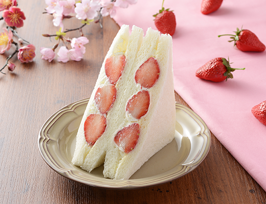 ローソンのいちごサンド