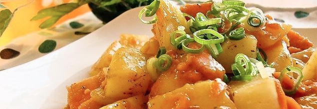 鮭とじゃが芋のこっくり味噌バター炒め