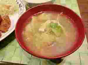 えのきと白菜の味噌汁