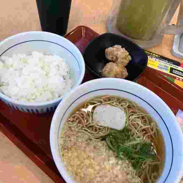 朝そば唐あげセット