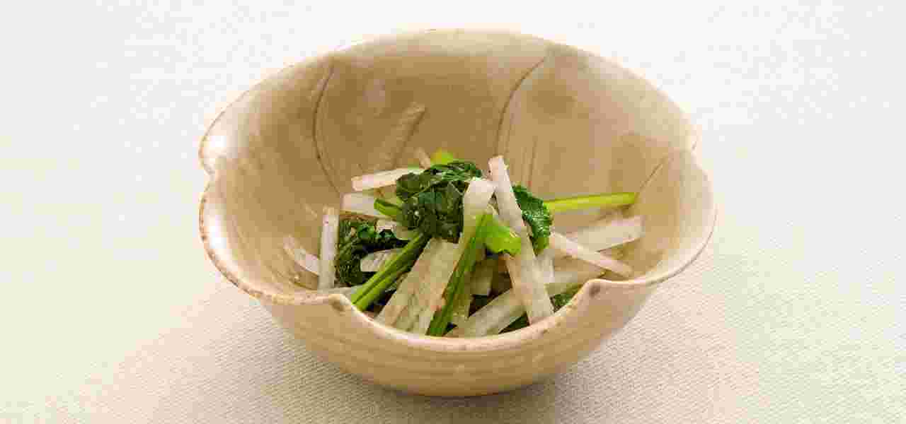 小松菜と大根などの和え物