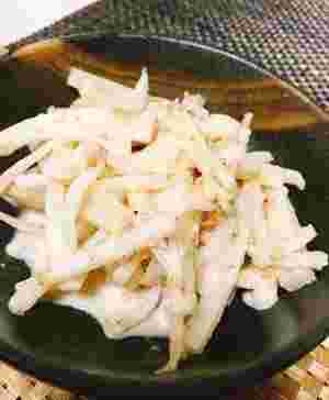 大根の胡麻和え