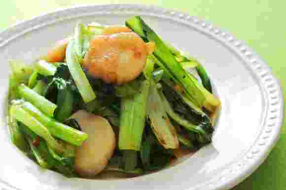 青菜の塩麹炒め