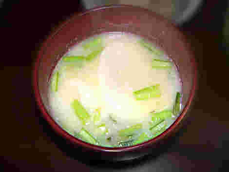 蕪の白味噌汁