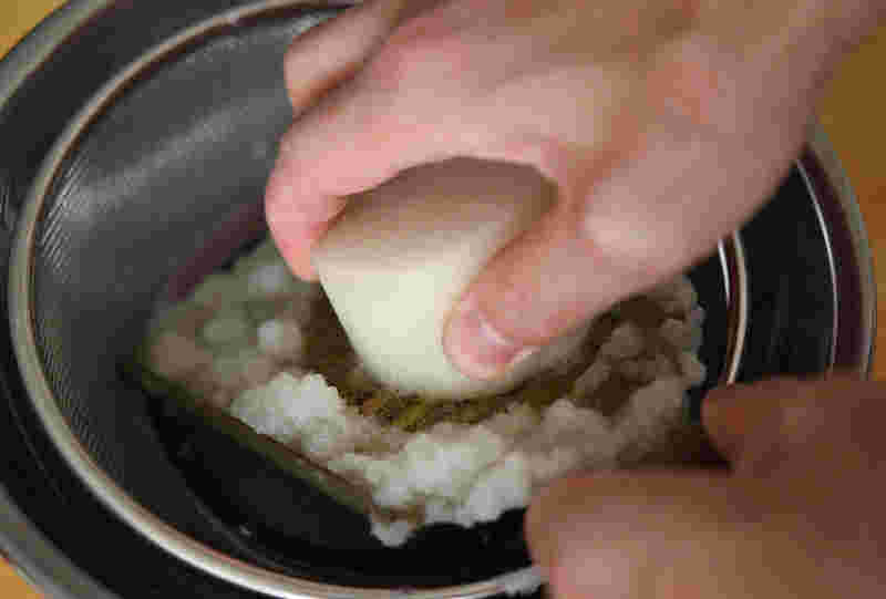 大根をおろしておるところ