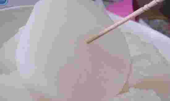 下茹でして柔らかくなった大根の様子