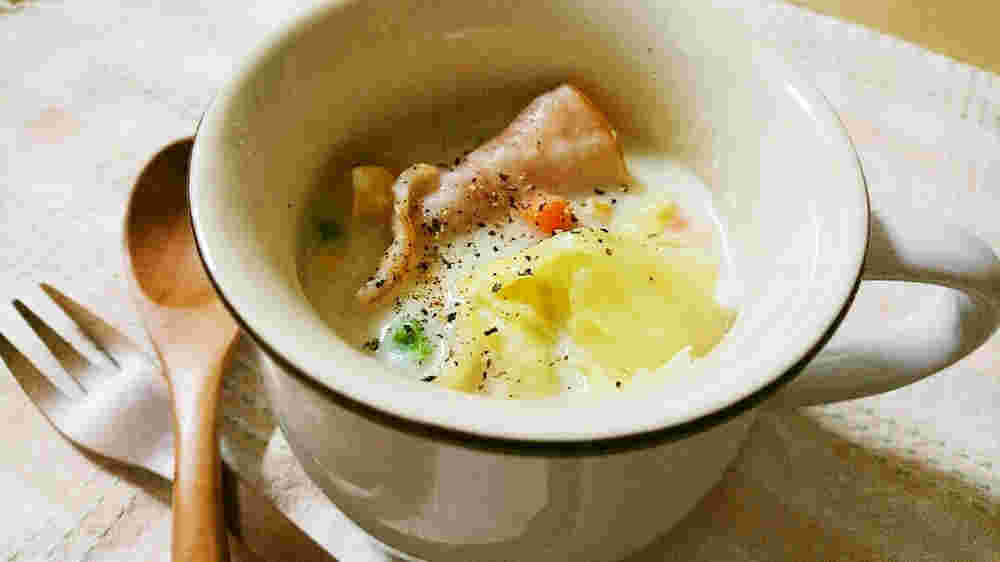 春キャベツとベーコンのクリームスープ