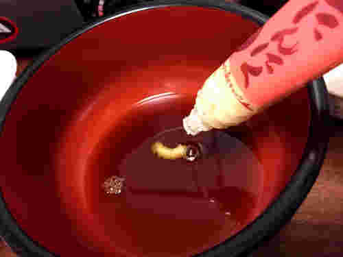 ポン酢ににんにくを加えてる画像