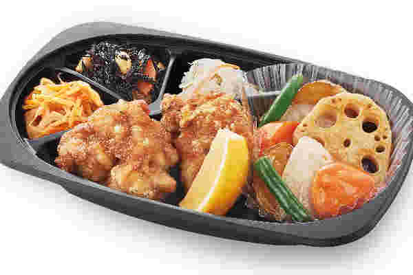 大戸屋の「鶏と野菜の黒酢あん弁当（もちもち五穀ごはん）」