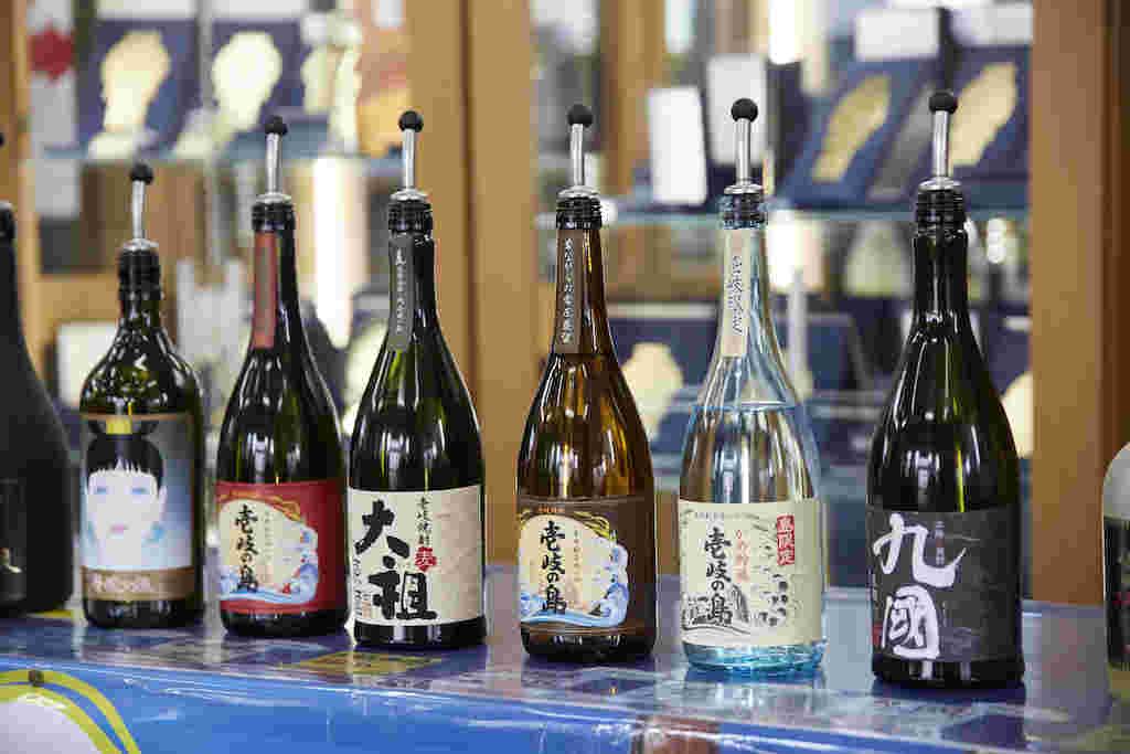 壱岐の焼酎が並んでいる