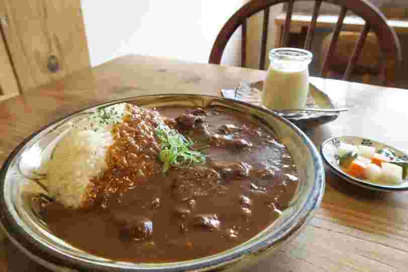 フジヤマプリンのカレーとプリン