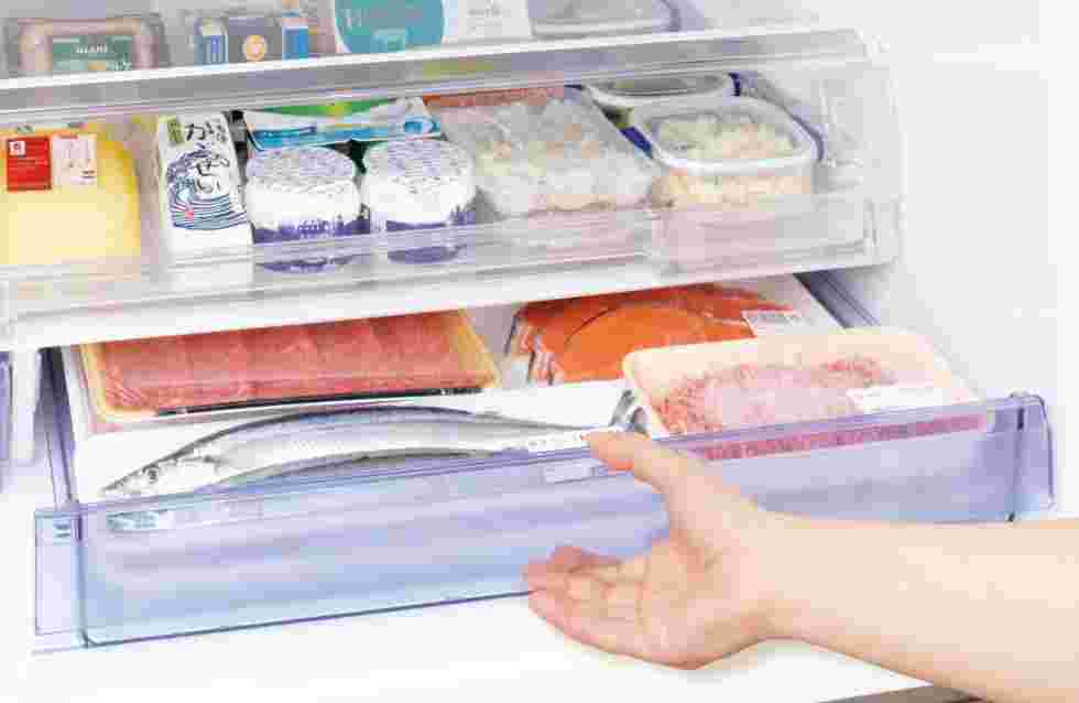 冷蔵庫の中の下段にあるチルド室