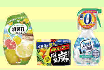 色々な形状の消臭剤が3個