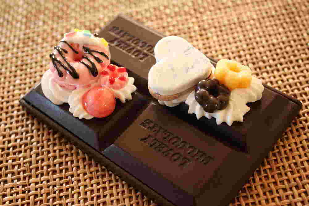 チョコレートのスイーツデコ