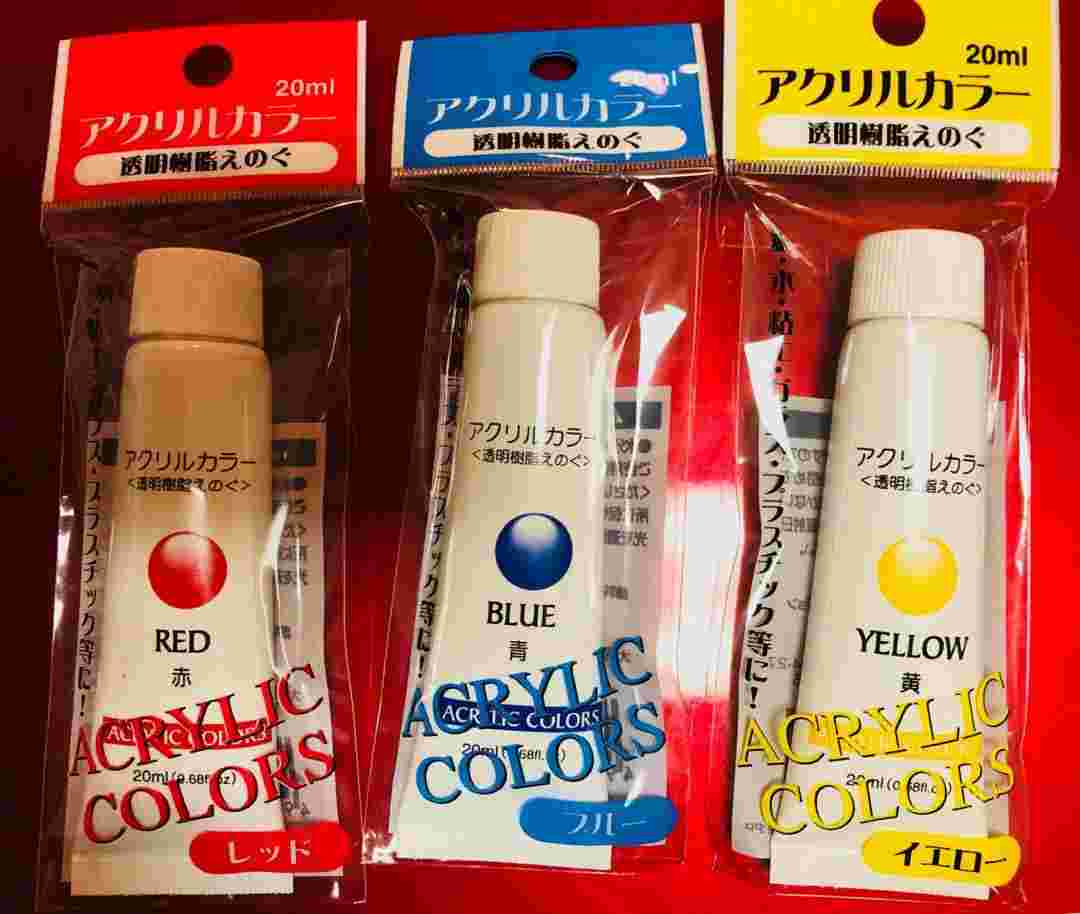 アクリルカラーの画像