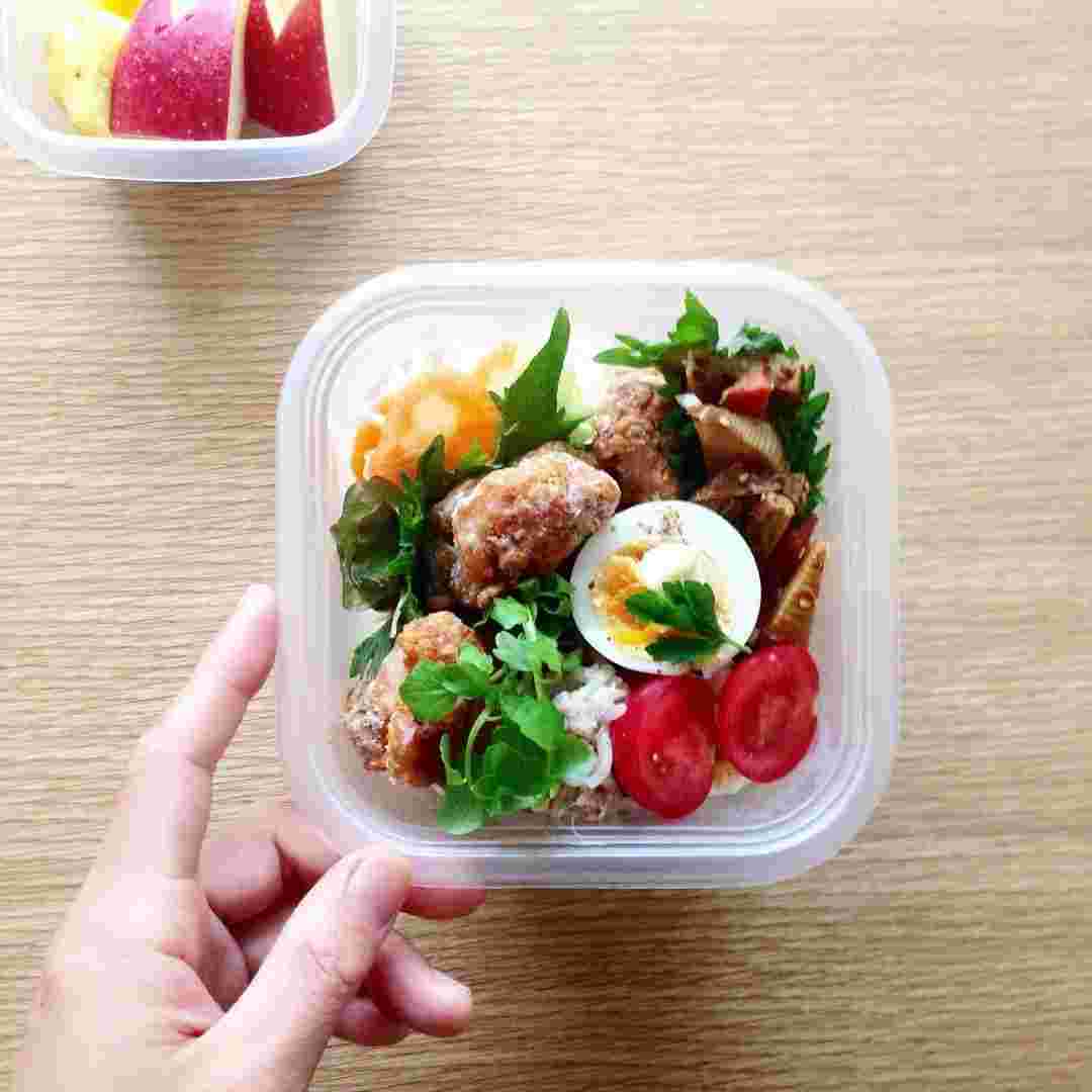 盛り付けがおしゃれなタッパー弁当