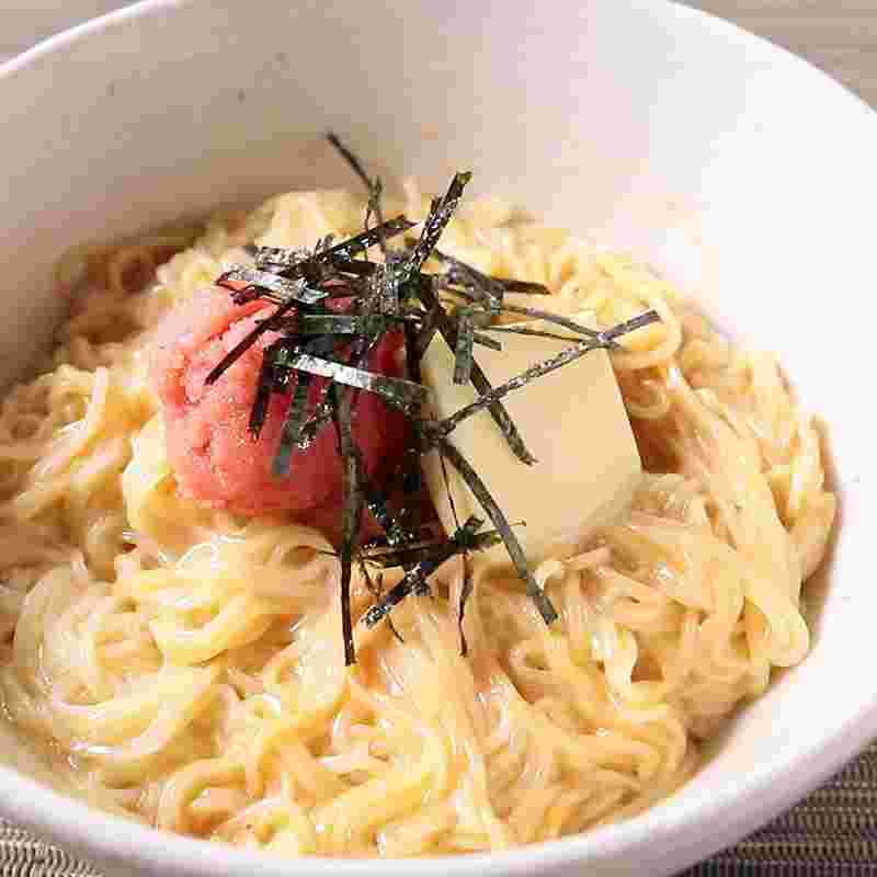 バターを乗せたそうめん