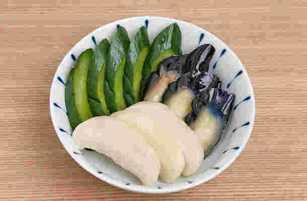 お皿にぬか漬けが並んだ画像