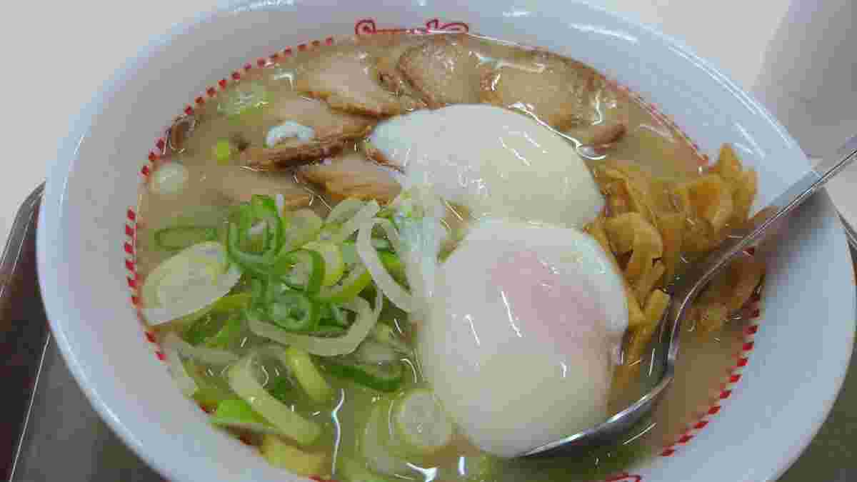 スガキヤの特製ラーメンの紹介