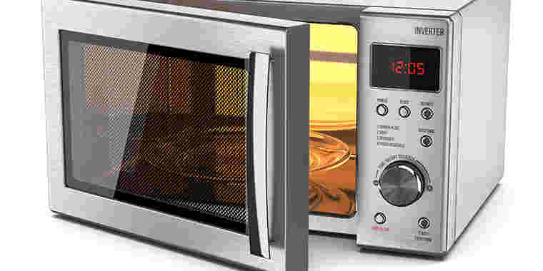 レンジの扉が少し開いている様子