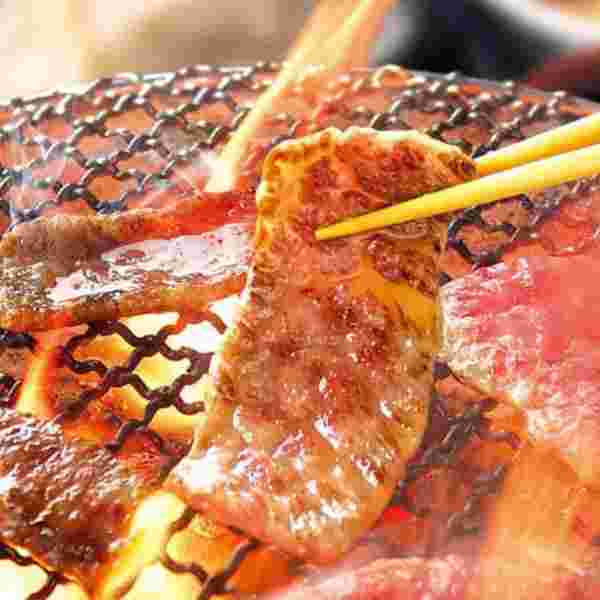 お肉を焼いているイメージ