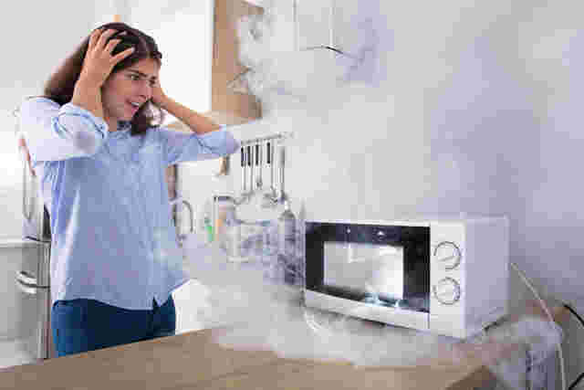 電子レンジの発煙
