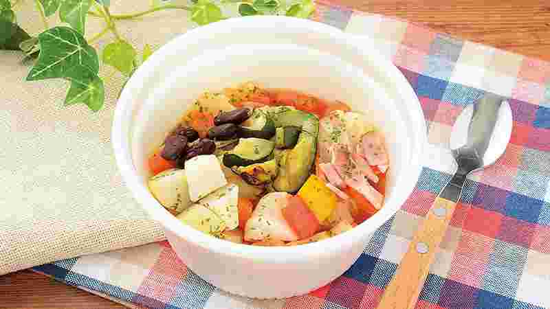 コンビニの10種野菜と豆のミネストローネの紹介